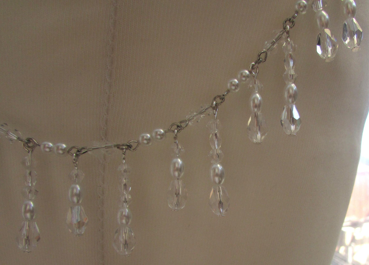Shoulder Chains Crystal drop Epaulettes:  Treadrop with Crystals, pearls and rice pearls. Handmade Silver Body Jewellery 1 pair