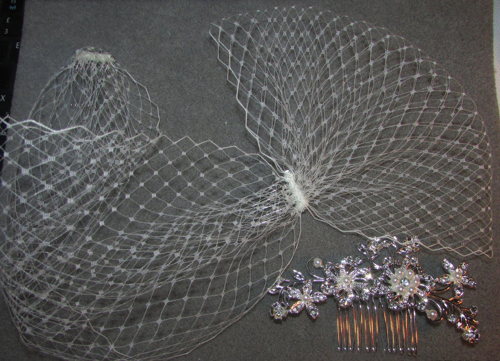 Birdcage veil and Diamante comb set. Ivory Wedding veil. 2 piece set. Bandeau style 8"
