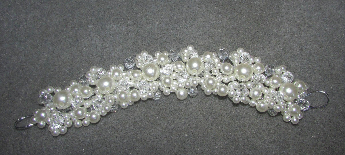 Bridal wedding hair vine. Ivory pearls clear crystals. Hair accessories. Handmade