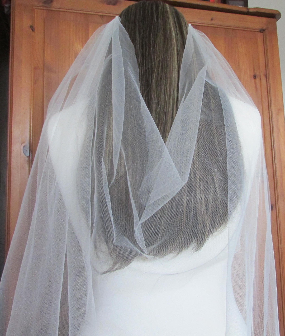 Ivory Wedding veil. Draped style. Fingertip 1 tier veil 42 inch. Cut edged. Ivory or pale Ivory option.