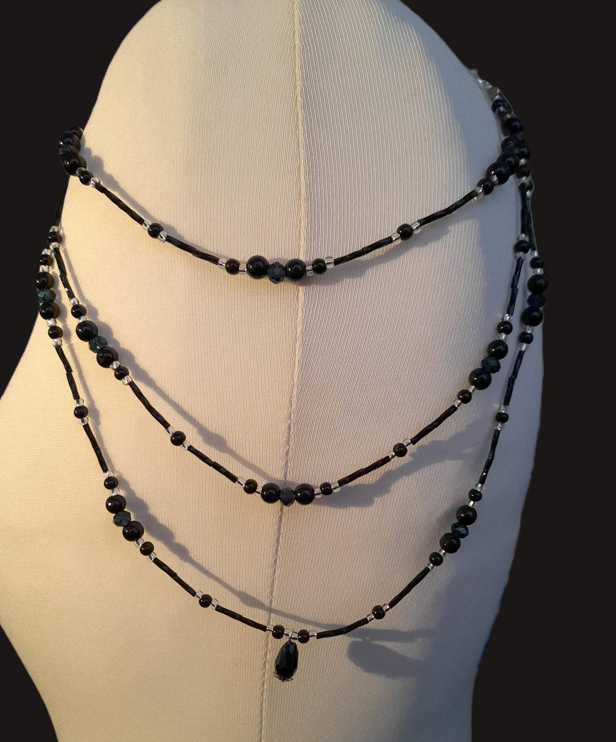 Crystal Pearl Shoulder Chain Epaulettes: Black Twists, Teardrop Crystals