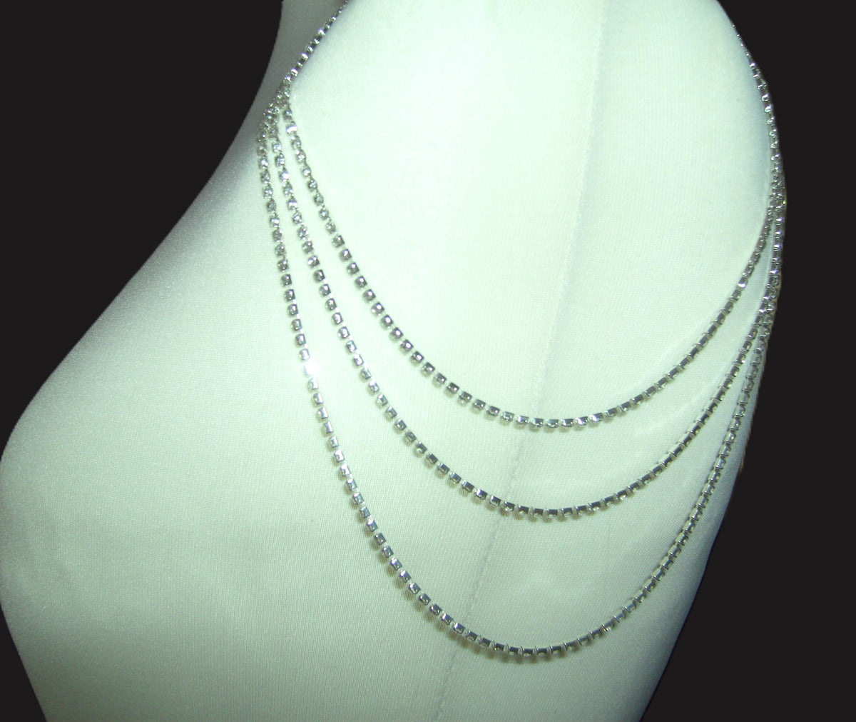 Diamante Rhinestone Shoulder Chain Epaulettes: Silver Plated Body jewellery