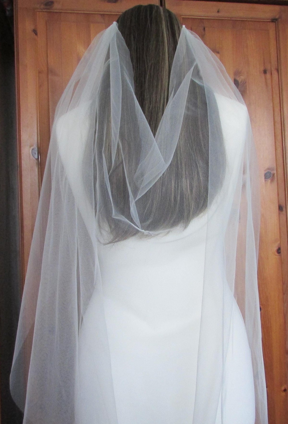 Ivory Wedding veil. Draped style. Fingertip 1 tier veil 42 inch. Cut edged. Ivory or pale Ivory option.