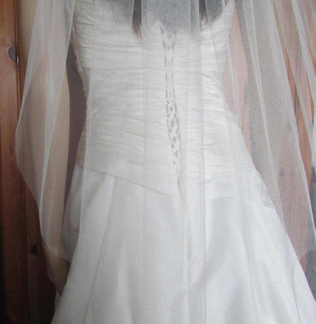 Ivory Wedding veil. Waist length 1 tier veil 36 inch. Cut edged. Pale Ivory option.